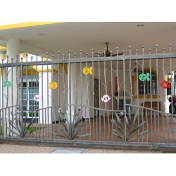 Swing Gate